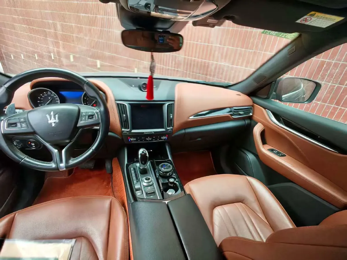 2018 Jaguar XJ 3.0T 340HP V6 8AT,autocango,china used car exporter,china ev exporter,chinese used car exporter,chinese used ev exporter