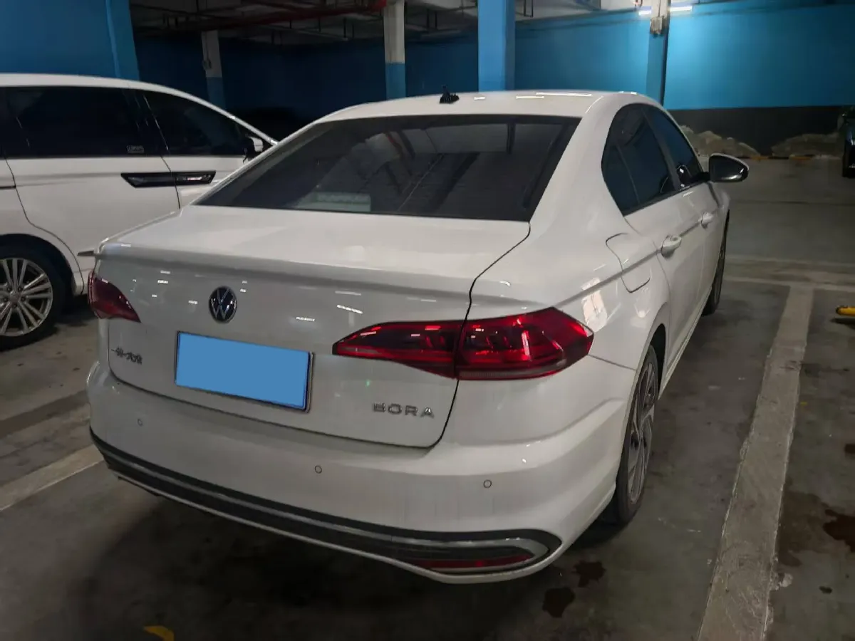 2025 Volkswagen Bora 1.2T 116HP L4 7DCT,autocango,china used car exporter,china ev exporter,chinese used car exporter,chinese used ev exporter