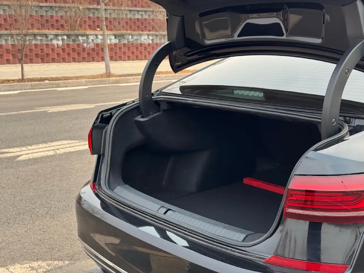 2023 Volkswagen Passat 1.4T 150HP L4 7DCT,autocango,china used car exporter,china ev exporter,chinese used car exporter,chinese used ev exporter