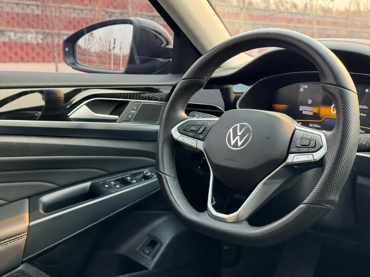 2023 Volkswagen Passat 1.4T 150HP L4 7DCT,autocango,china used car exporter,china ev exporter,chinese used car exporter,chinese used ev exporter