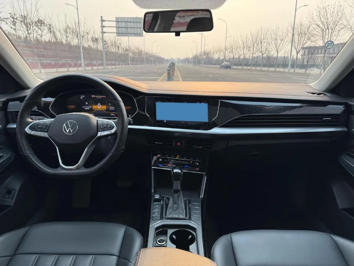 2023 Volkswagen Passat 1.4T 150HP L4 7DCT,autocango,china used car exporter,china ev exporter,chinese used car exporter,chinese used ev exporter