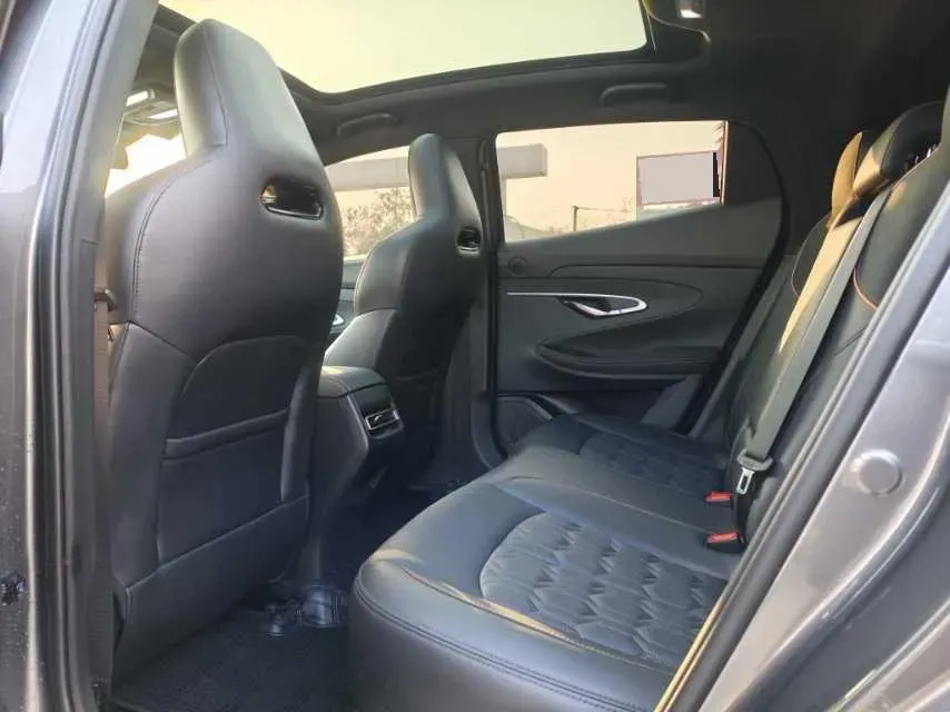 2020 ChangAn UNI-T 1.5T 180HP L4 7DCT,autocango,china used car exporter,china ev exporter,chinese used car exporter,chinese used ev exporter