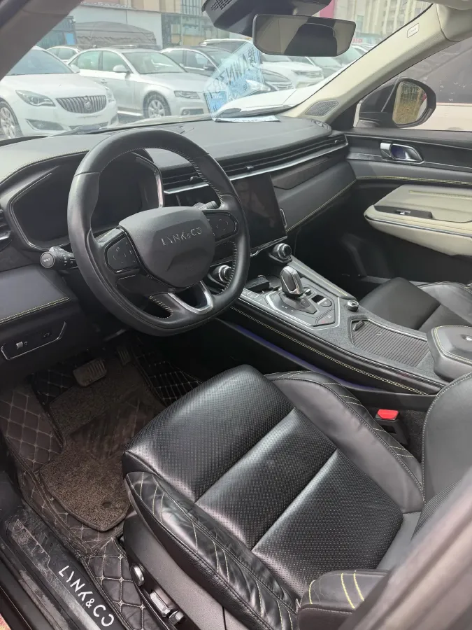 2020 LYNK&CO 05 2.0T 254HP L4 8AT,autocango,china used car exporter,china ev exporter,chinese used car exporter,chinese used ev exporter