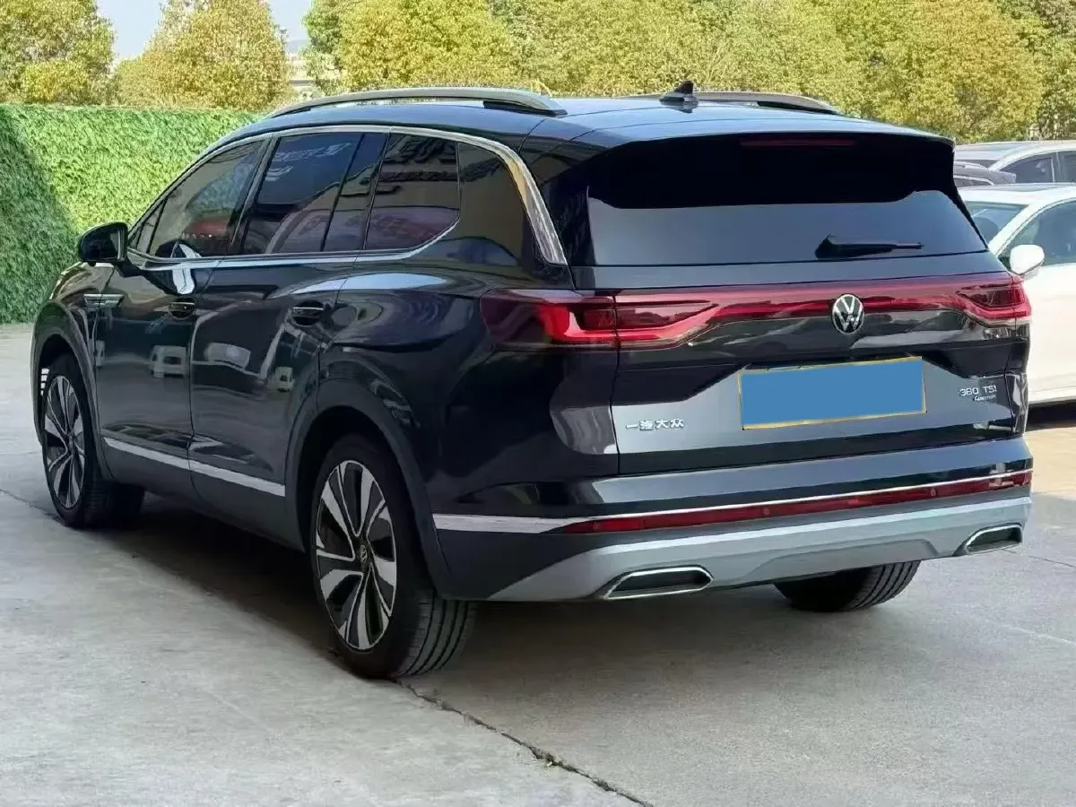 2022 Volkswagen Talagon 2.0T 220HP L4 7DCT,autocango,china used car exporter,china ev exporter,chinese used car exporter,chinese used ev exporter