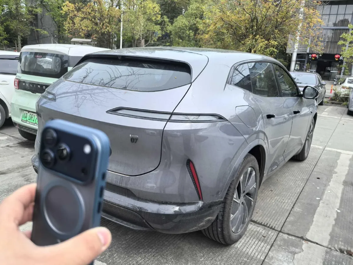 2024 Avatr 07 1.5T 156HP L4 REEV 39.05KWH,autocango,china used car exporter,china ev exporter,chinese used car exporter,chinese used ev exporter