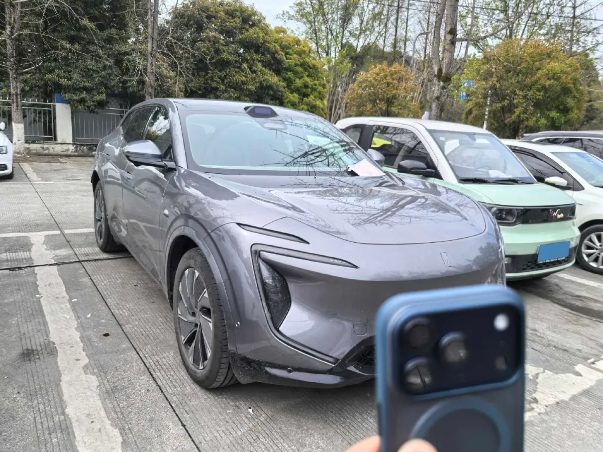 2024 Avatr 07 1.5T 156HP L4 REEV 39.05KWH,autocango,china used car exporter,china ev exporter,chinese used car exporter,chinese used ev exporter