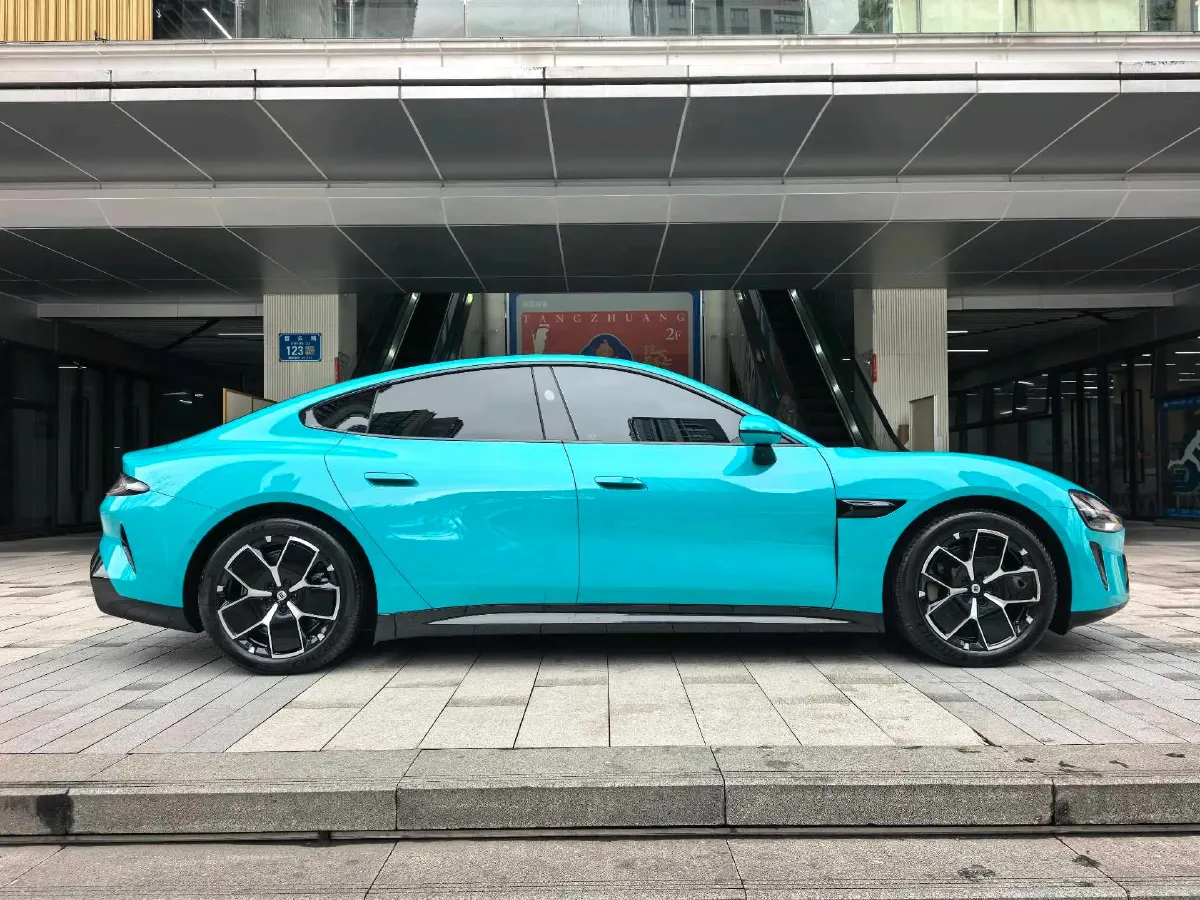 2024 MI SU7 BEV 73.6KWH,autocango,china used car exporter,china ev exporter,chinese used car exporter,chinese used ev exporter