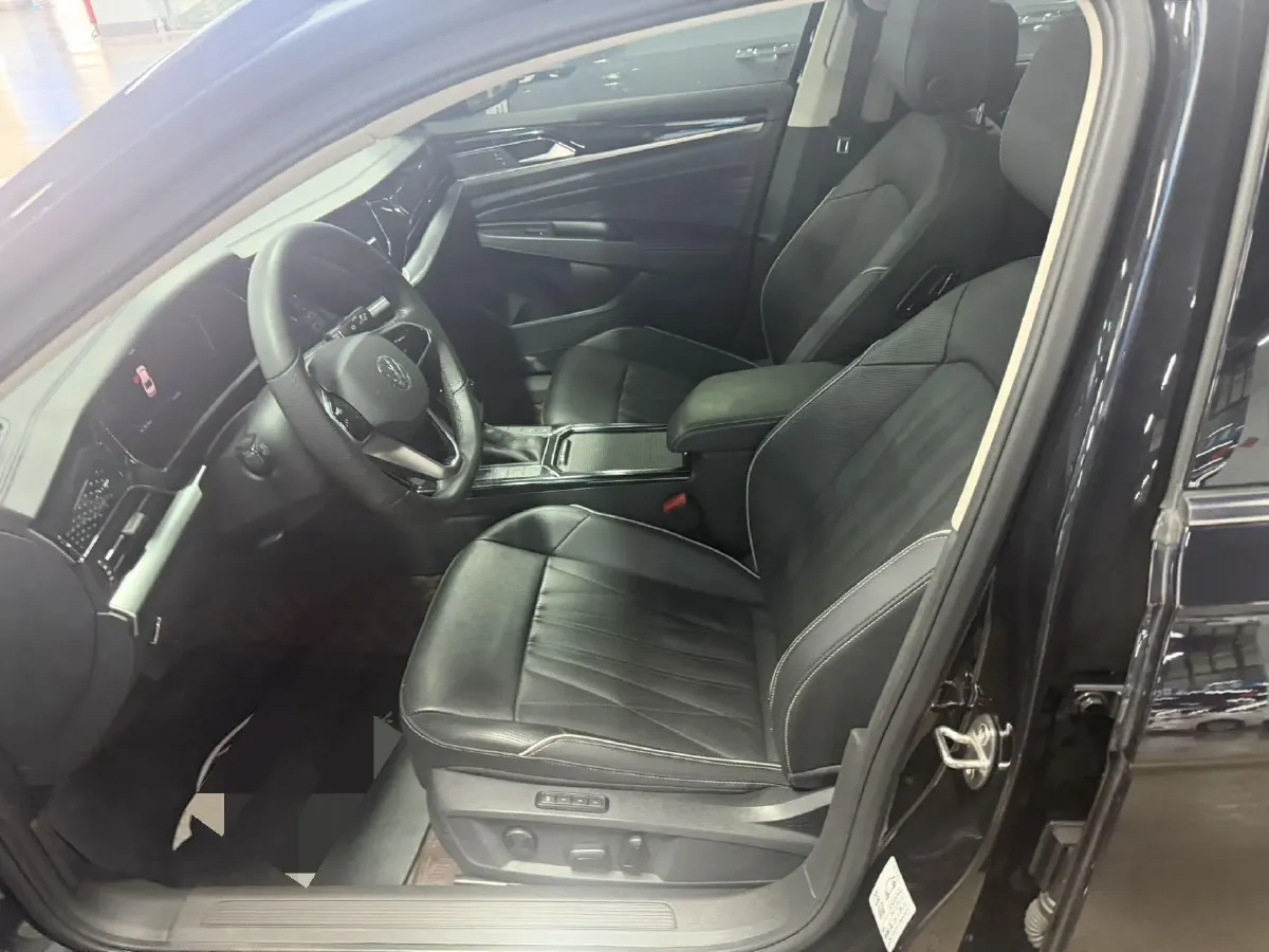 2022 Xpeng P7 BEV 60.2KWH,autocango,china used car exporter,china ev exporter,chinese used car exporter,chinese used ev exporter