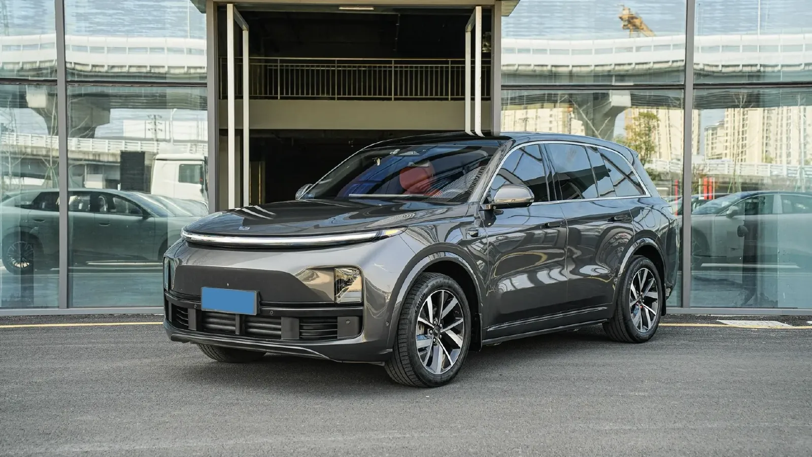 2023 Li L7 Range Extended 154HP REEV 40.9KWH,autocango,china used car exporter,china ev exporter,chinese used car exporter,chinese used ev exporter