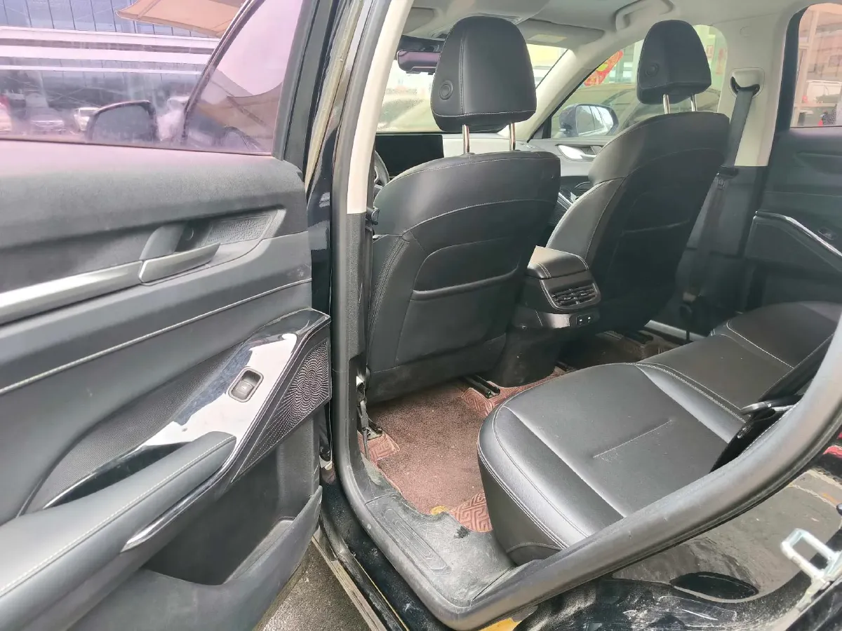 2022 Haval H6 1.5T 184HP L4 7DCT,autocango,china used car exporter,china ev exporter,chinese used car exporter,chinese used ev exporter