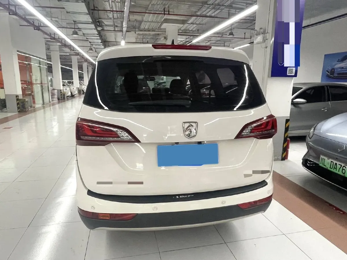 2019 BaoJun 730 1.5T 151HP L4 CVT,autocango,china used car exporter,china ev exporter,chinese used car exporter,chinese used ev exporter