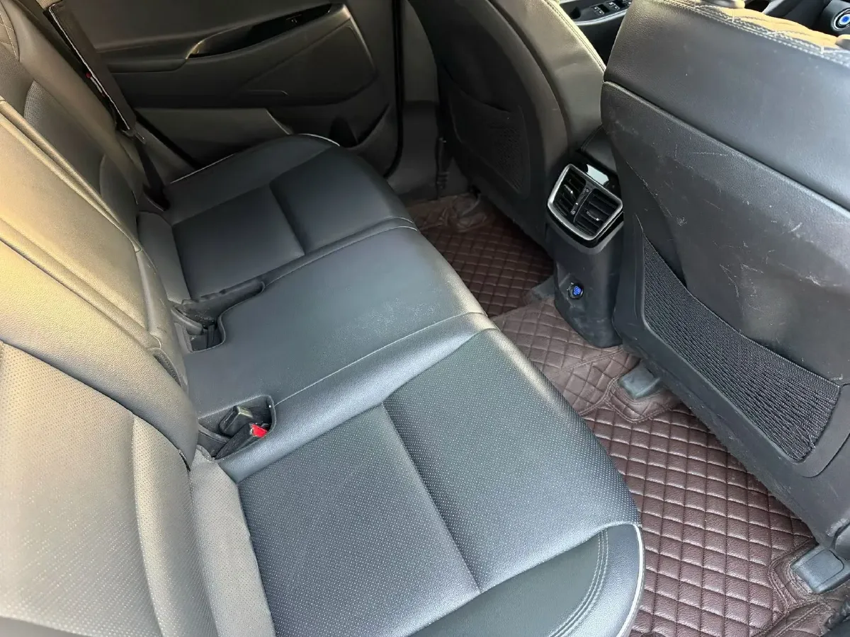 2019 Hyundai Tucson 1.6T 177HP L4 7DCT,autocango,china used car exporter,china ev exporter,chinese used car exporter,chinese used ev exporter