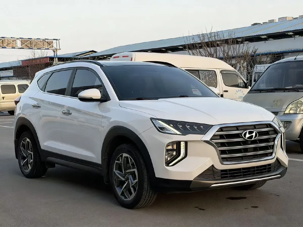2019 Hyundai Tucson 1.6T 177HP L4 7DCT,autocango,china used car exporter,china ev exporter,chinese used car exporter,chinese used ev exporter