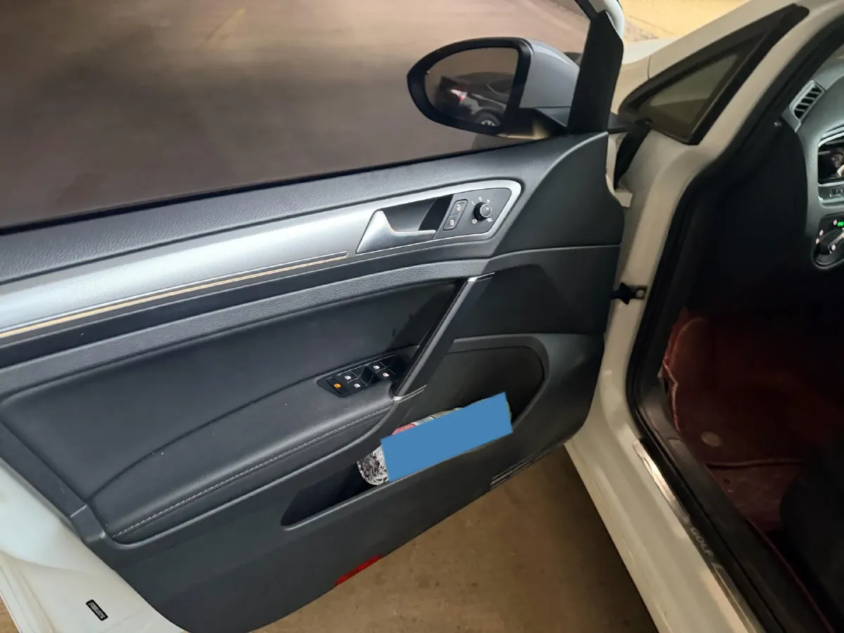 2018 Volkswagen Golf 1.6L 110HP L4 6AT,autocango,china used car exporter,china ev exporter,chinese used car exporter,chinese used ev exporter