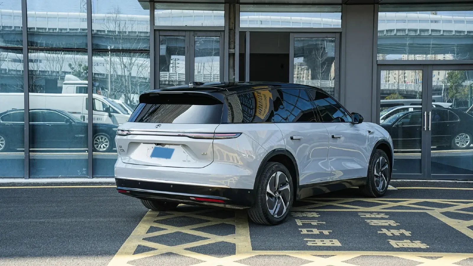 2024 NIO ES8 BEV 75KWH,autocango,china used car exporter,china ev exporter,chinese used car exporter,chinese used ev exporter