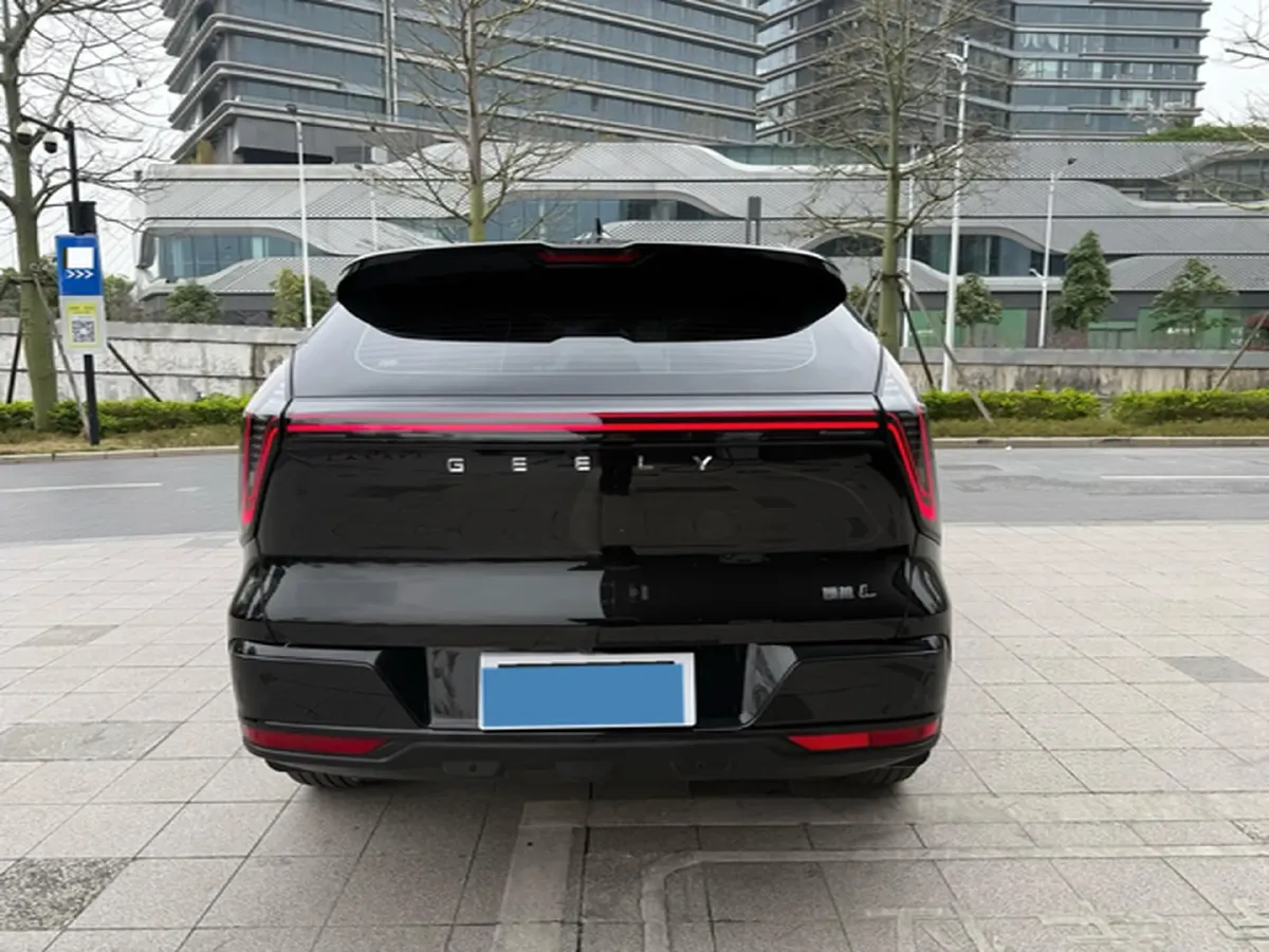 2025 Geely StarRay 1.5T 181HP L4 7DCT,autocango,china used car exporter,china ev exporter,chinese used car exporter,chinese used ev exporter