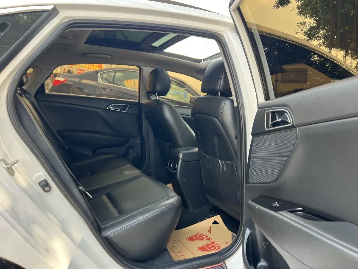 2017 Hyundai Mistra 1.8L 143HP L4 6AT,autocango,china used car exporter,china ev exporter,chinese used car exporter,chinese used ev exporter