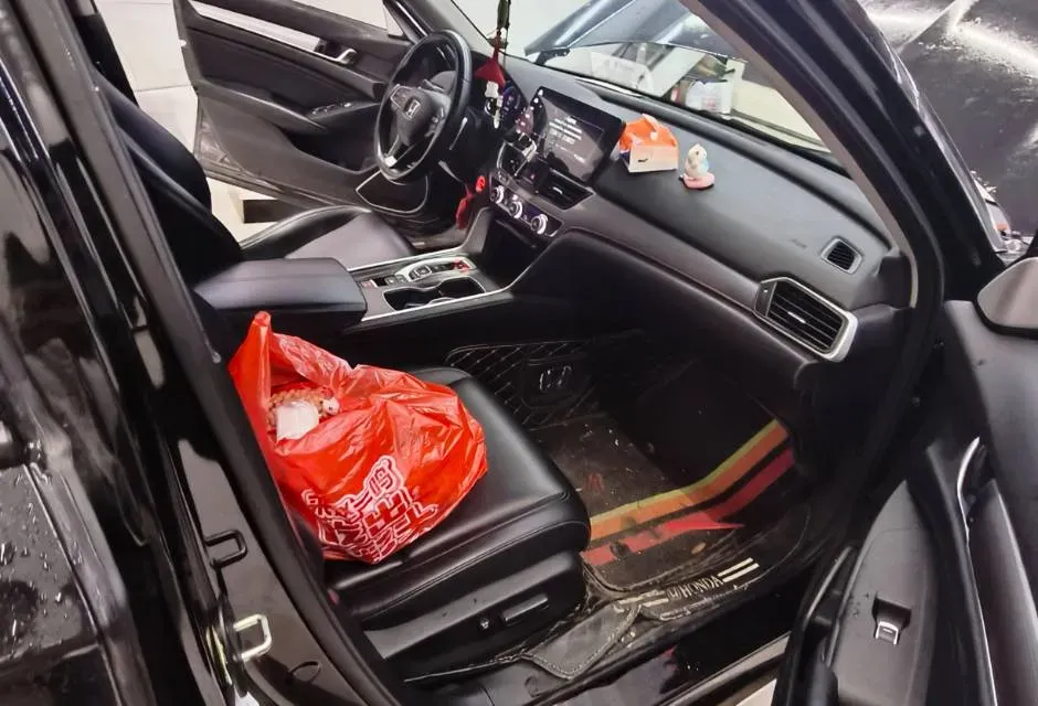 2022 Honda Accord 2.0L 146HP L4 E-CVT Hybrid,autocango,china used car exporter,china ev exporter,chinese used car exporter,chinese used ev exporter