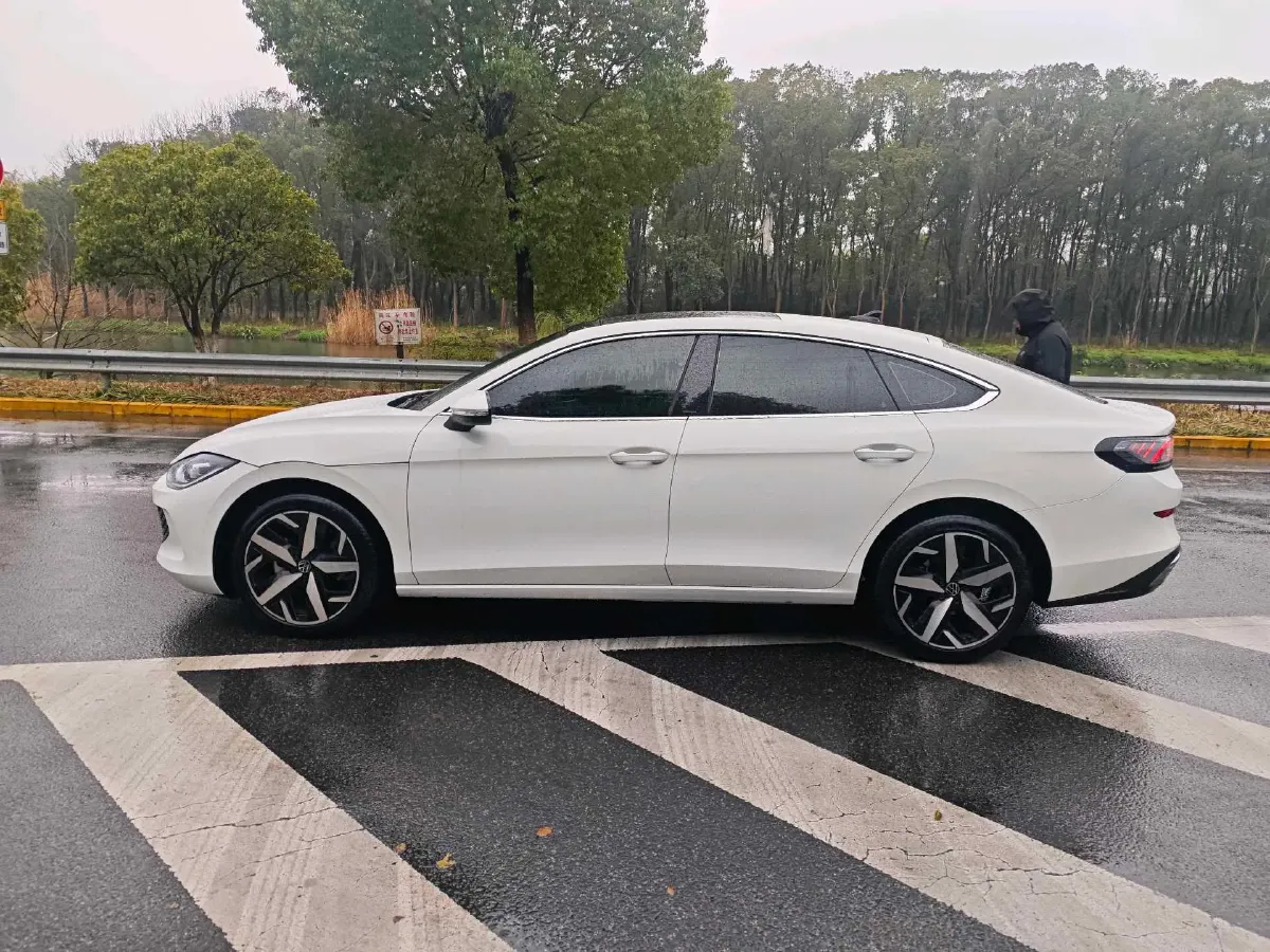 2024 Volkswagen Lamando 1.4T 150HP L4 7DCT,autocango,china used car exporter,china ev exporter,chinese used car exporter,chinese used ev exporter