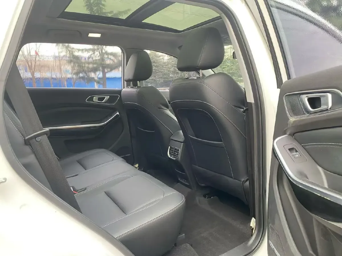 2018 Chery Tiggo 8 1.5T 147HP L4 6MT,autocango,china used car exporter,china ev exporter,chinese used car exporter,chinese used ev exporter