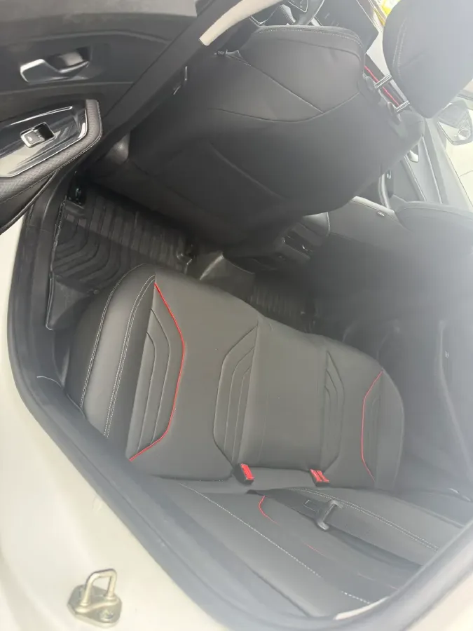 2022 Geely Binray 1.5T 181HP L4 7DCT,autocango,china used car exporter,china ev exporter,chinese used car exporter,chinese used ev exporter