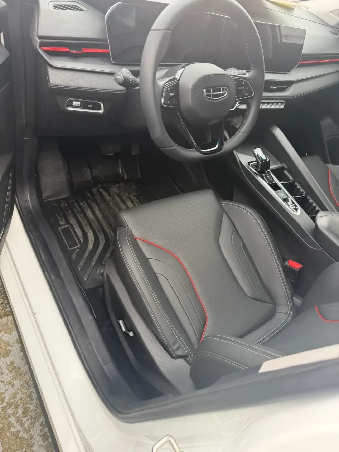 2022 Geely Binray 1.5T 181HP L4 7DCT,autocango,china used car exporter,china ev exporter,chinese used car exporter,chinese used ev exporter