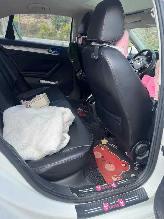 2019 Volkswagen T-Cross 1.4T 150HP L4 7DCT,autocango,china used car exporter,china ev exporter,chinese used car exporter,chinese used ev exporter