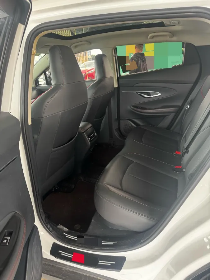 2020 ChangAn UNI-T 1.5T 180HP L4 7DCT,autocango,china used car exporter,china ev exporter,chinese used car exporter,chinese used ev exporter