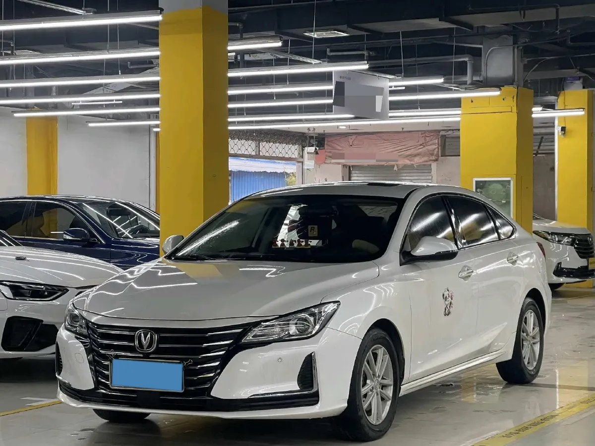 2020 ChangAn Raeton CC 1.5T 156HP L4 6AT,autocango,china used car exporter,china ev exporter,chinese used car exporter,chinese used ev exporter