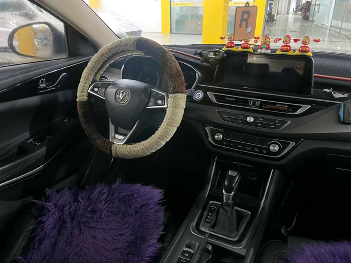 2020 ChangAn Raeton CC 1.5T 156HP L4 6AT,autocango,china used car exporter,china ev exporter,chinese used car exporter,chinese used ev exporter