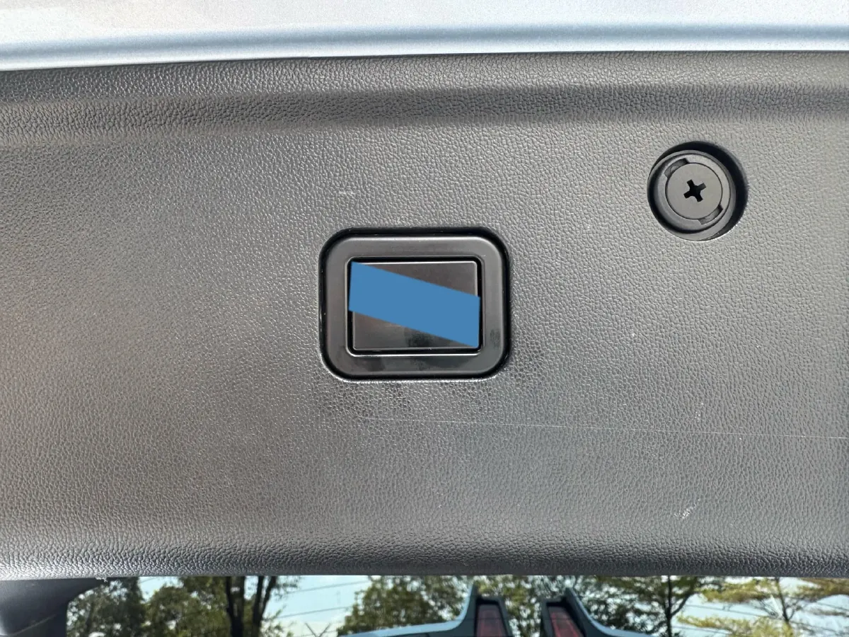 2021 ChangAn UNI-K 2.0T 233HP L4 8AT,autocango,china used car exporter,china ev exporter,chinese used car exporter,chinese used ev exporter