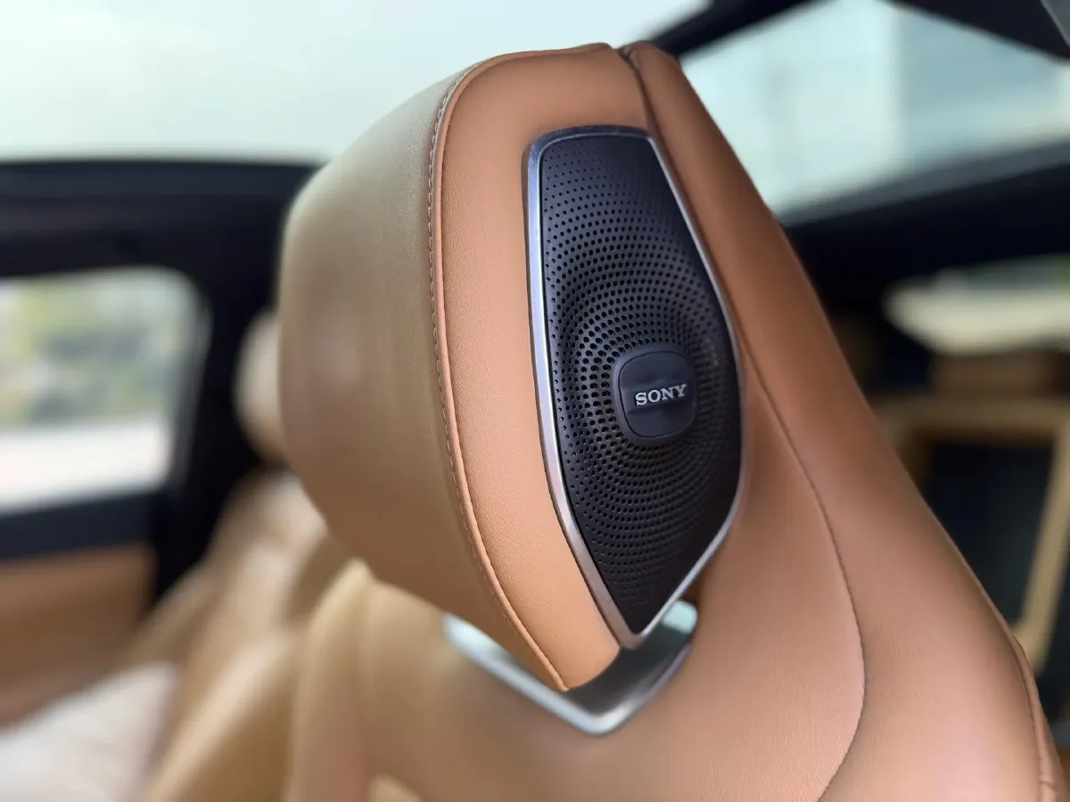 2021 ChangAn UNI-K 2.0T 233HP L4 8AT,autocango,china used car exporter,china ev exporter,chinese used car exporter,chinese used ev exporter