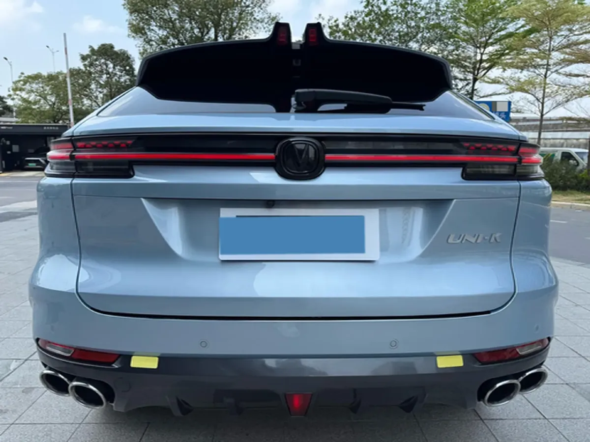 2021 ChangAn UNI-K 2.0T 233HP L4 8AT,autocango,china used car exporter,china ev exporter,chinese used car exporter,chinese used ev exporter