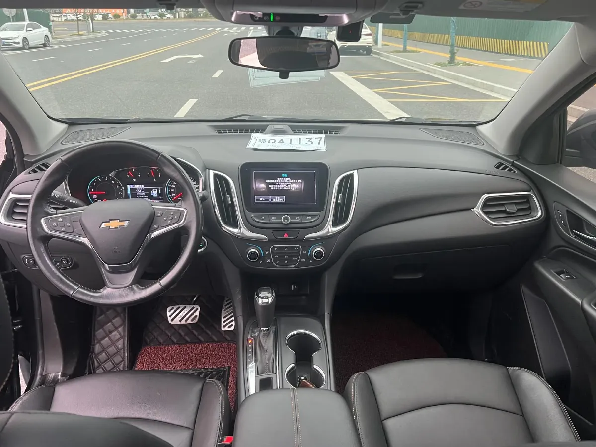 2018 Chevrolet Equinox 2.0T 260HP L4 9AT,autocango,china used car exporter,china ev exporter,chinese used car exporter,chinese used ev exporter