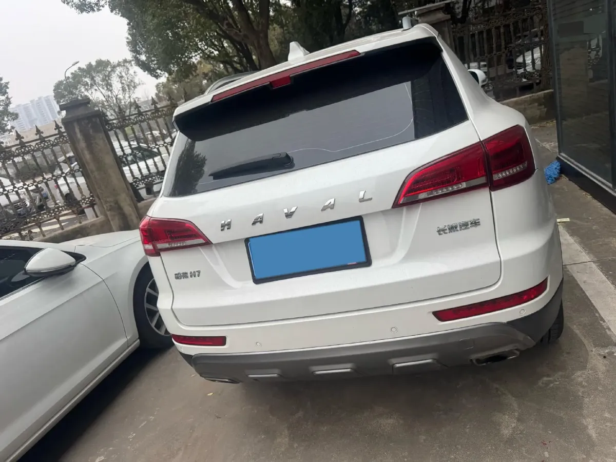 2017 Haval H7 2.0T 231HP L4 6DCT,autocango,china used car exporter,china ev exporter,chinese used car exporter,chinese used ev exporter