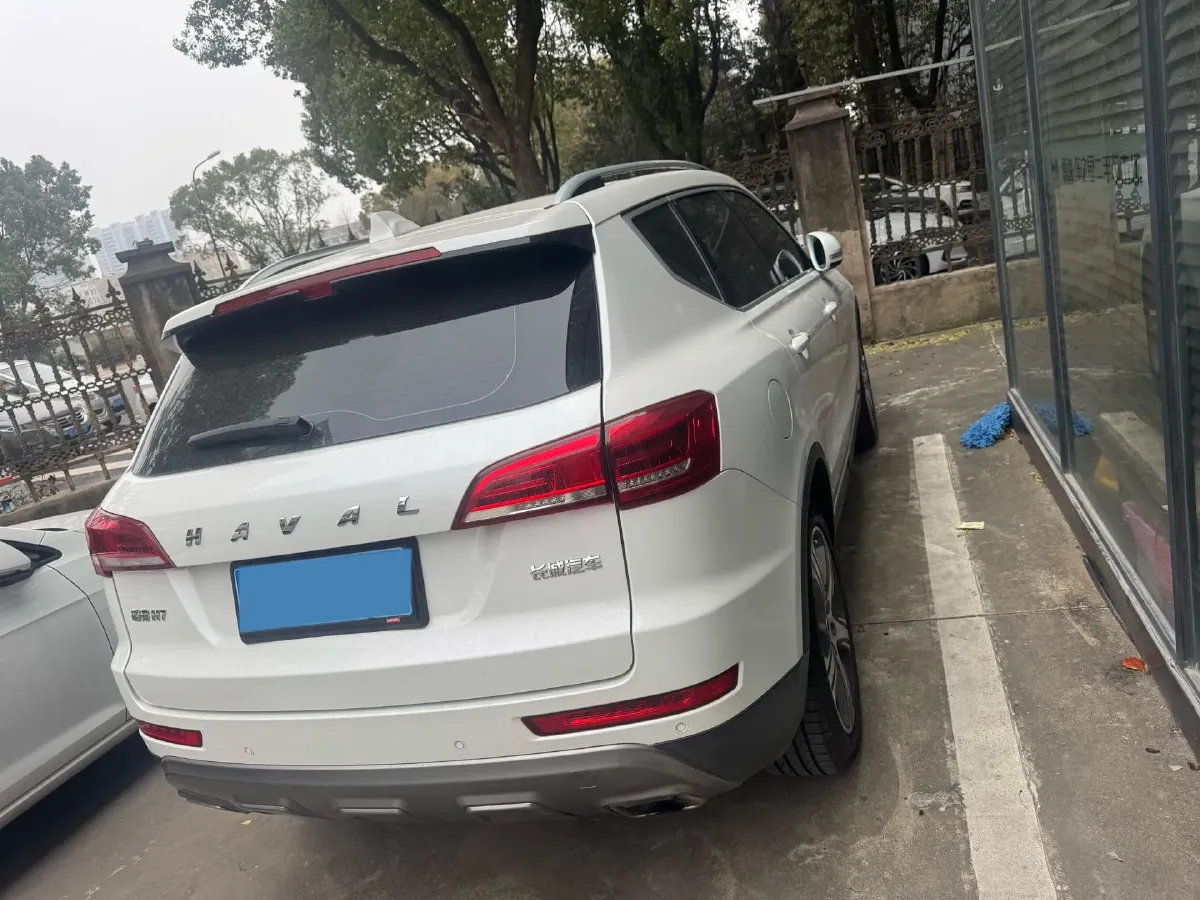 2017 Haval H7 2.0T 231HP L4 6DCT,autocango,china used car exporter,china ev exporter,chinese used car exporter,chinese used ev exporter