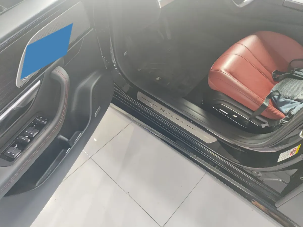 2020 DS 7 1.6T 215HP L4 8AT,autocango,china used car exporter,china ev exporter,chinese used car exporter,chinese used ev exporter