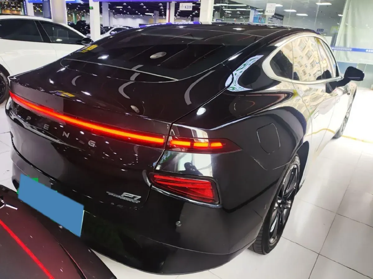 2020 DS 7 1.6T 215HP L4 8AT,autocango,china used car exporter,china ev exporter,chinese used car exporter,chinese used ev exporter