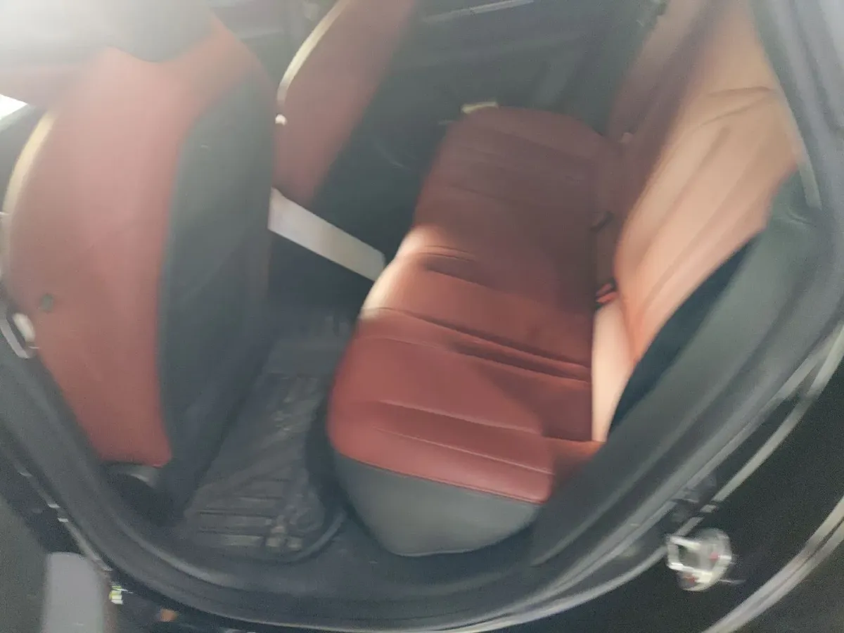 2020 DS 7 1.6T 215HP L4 8AT,autocango,china used car exporter,china ev exporter,chinese used car exporter,chinese used ev exporter