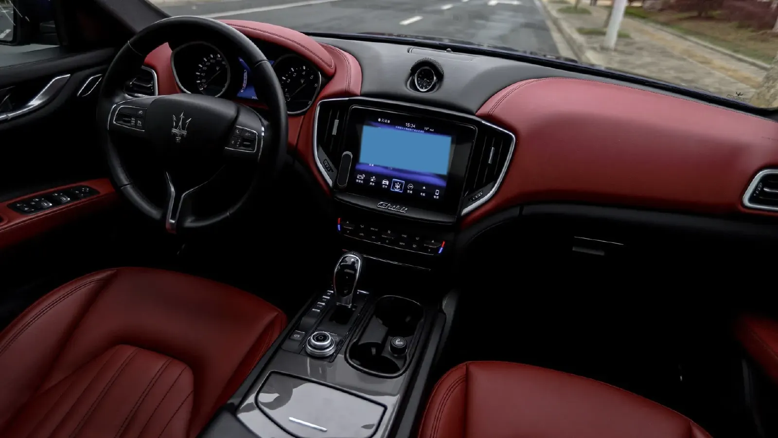 2018 Maserati Ghibli 3.0T 350HP V6 8AT,autocango,china used car exporter,china ev exporter,chinese used car exporter,chinese used ev exporter