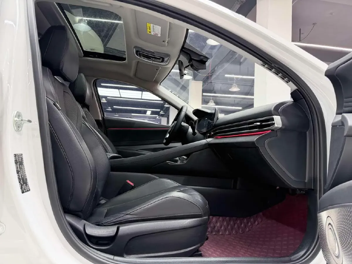 2022 Hyundai Elantra 1.5L 115HP L4 CVT,autocango,china used car exporter,china ev exporter,chinese used car exporter,chinese used ev exporter