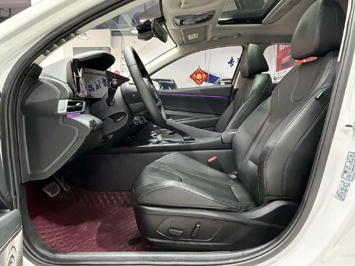 2022 Hyundai Elantra 1.5L 115HP L4 CVT,autocango,china used car exporter,china ev exporter,chinese used car exporter,chinese used ev exporter