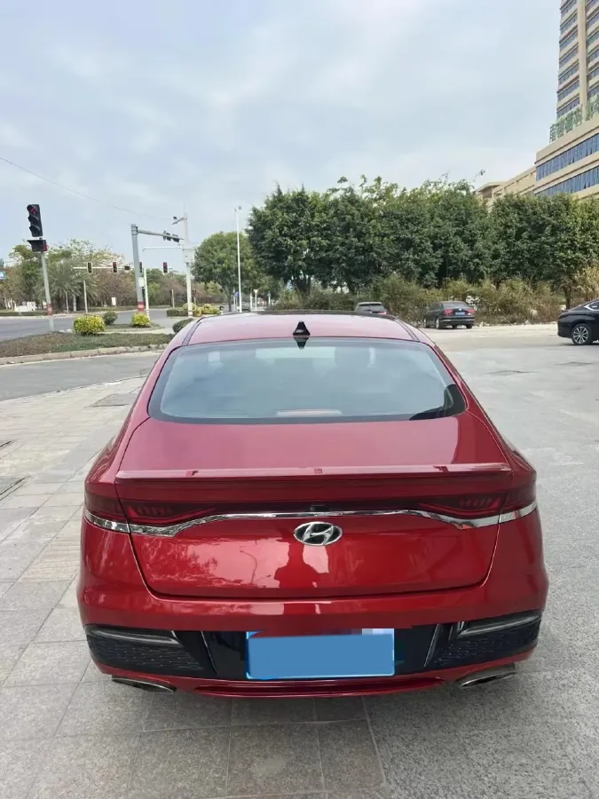 2019 Hyundai La Festa 1.6T 190HP L4 7DCT,autocango,china used car exporter,china ev exporter,chinese used car exporter,chinese used ev exporter