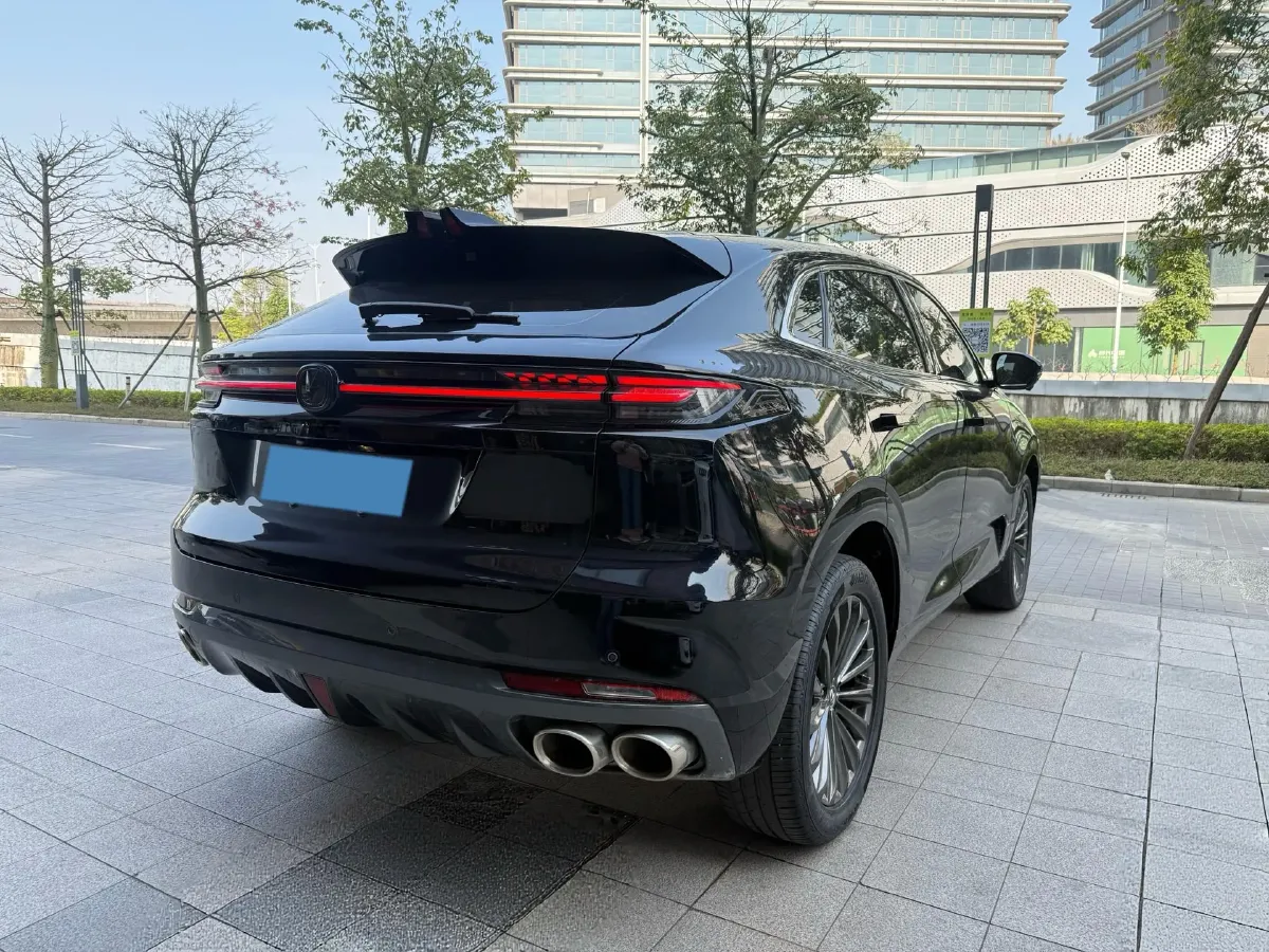 2021 ChangAn UNI-K 2.0T 233HP L4 8AT,autocango,china used car exporter,china ev exporter,chinese used car exporter,chinese used ev exporter