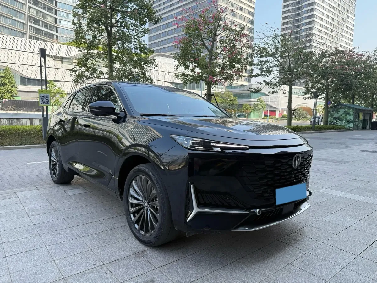 2021 ChangAn UNI-K 2.0T 233HP L4 8AT,autocango,china used car exporter,china ev exporter,chinese used car exporter,chinese used ev exporter