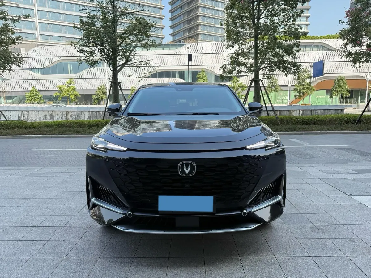 2021 ChangAn UNI-K 2.0T 233HP L4 8AT,autocango,china used car exporter,china ev exporter,chinese used car exporter,chinese used ev exporter
