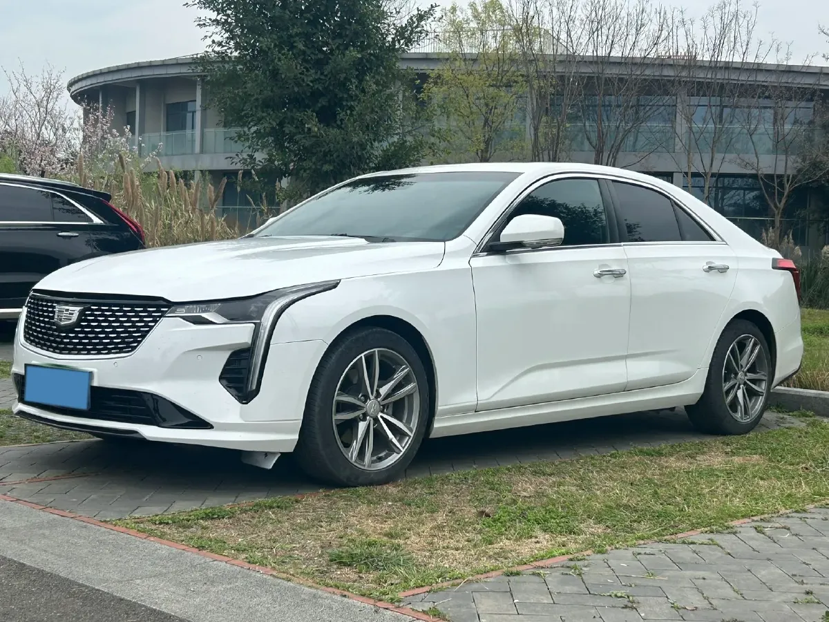 2021 Cadillac CT4 2.0T 237HP L4 8AT,autocango,china used car exporter,china ev exporter,chinese used car exporter,chinese used ev exporter