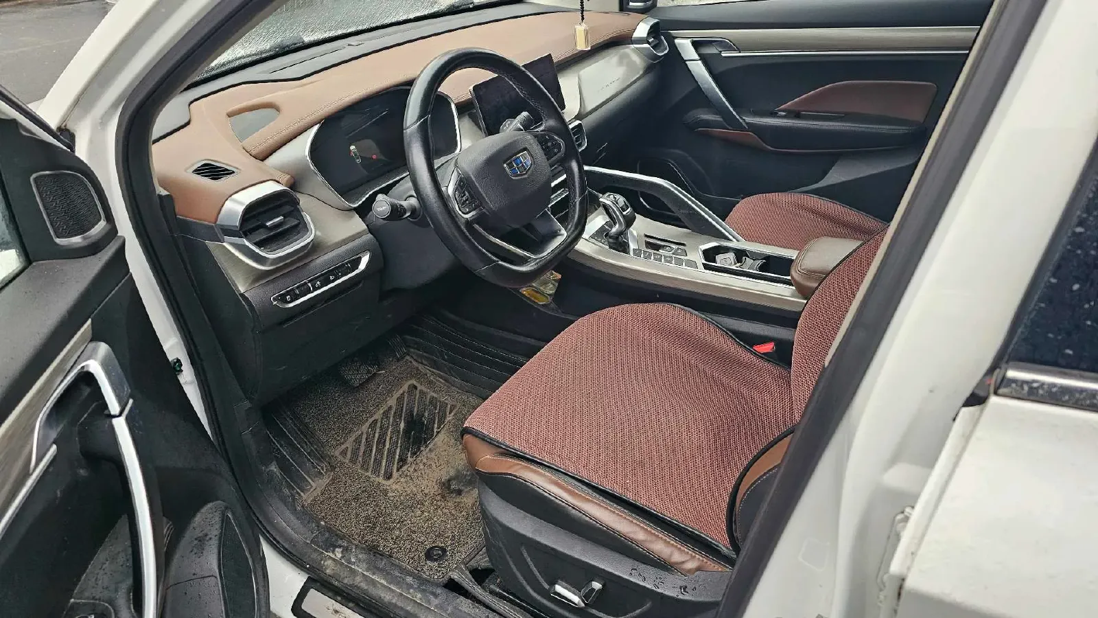 2019 Geely Coolray 1.5T 177HP L3 7DCT,autocango,china used car exporter,china ev exporter,chinese used car exporter,chinese used ev exporter