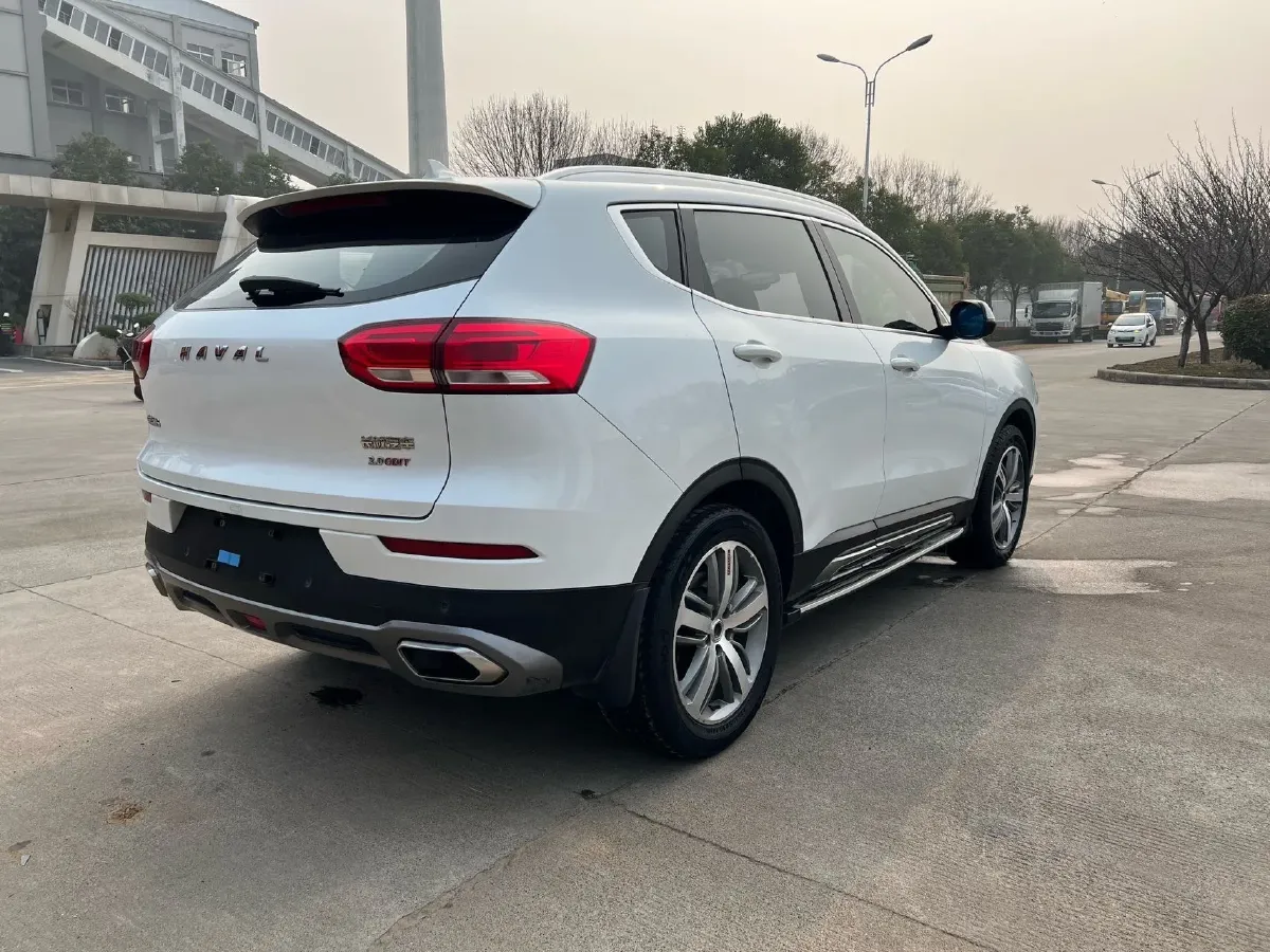 2017 Haval H6 2.0T 197HP L4 7DCT,autocango,china used car exporter,china ev exporter,chinese used car exporter,chinese used ev exporter