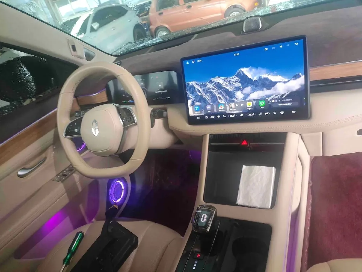 2024 Ford Transit 2.0T 143HP L4 9AT,autocango,china used car exporter,china ev exporter,chinese used car exporter,chinese used ev exporter